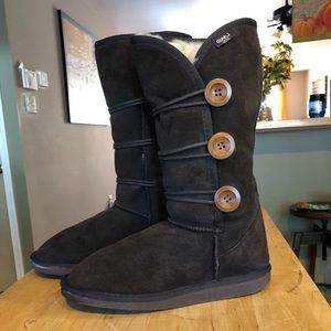 Emu Fur Lined Button Boots Size 8